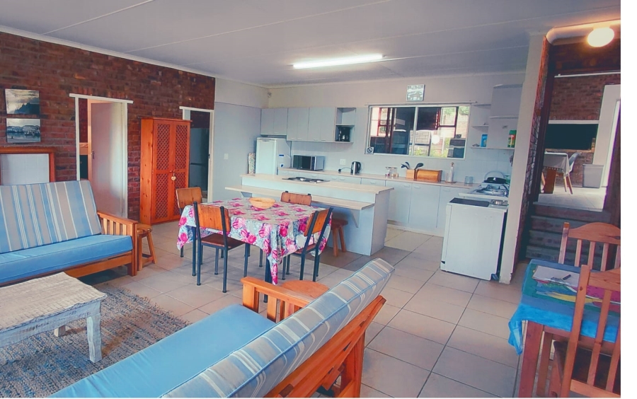 4 Bedroom Property for Sale in Oyster Bay Eastern Cape